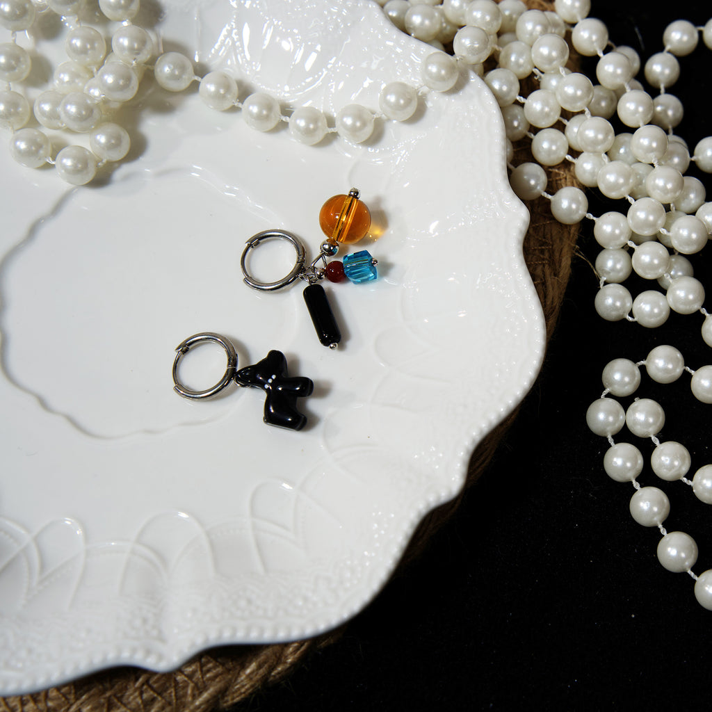 Cartoon retro jelly asymmetrical earrings