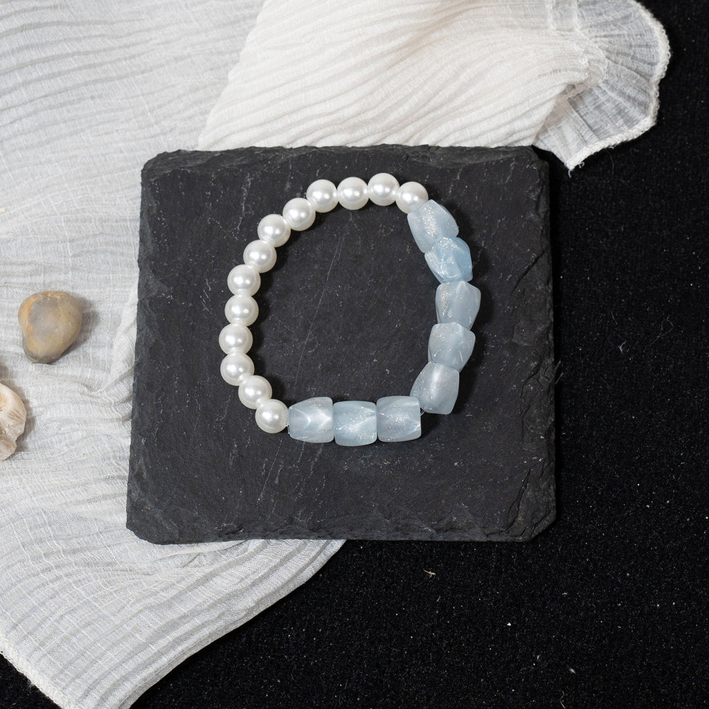 Thermochromic & Photochromic Resin & Pearl Mixed Beaded Bracelet